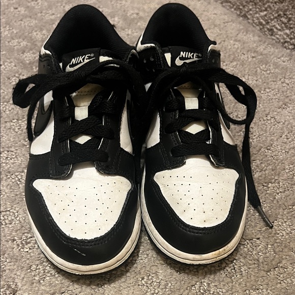 Nike Kids Black and White Sneakers